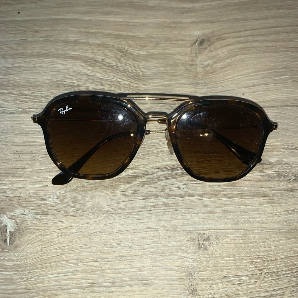 Ray Ban Tortoise Shell Sunglasses